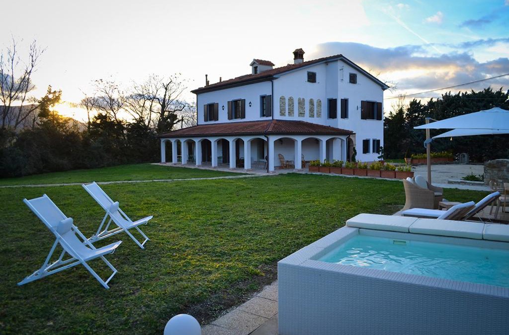 Serra San Quirico House | ColmarinoHouse