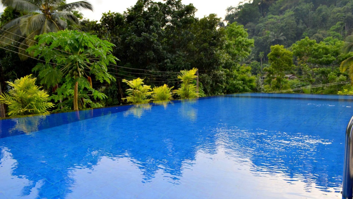 Ginigathena House | Colonial Style Bungalow closer to Kithulgala