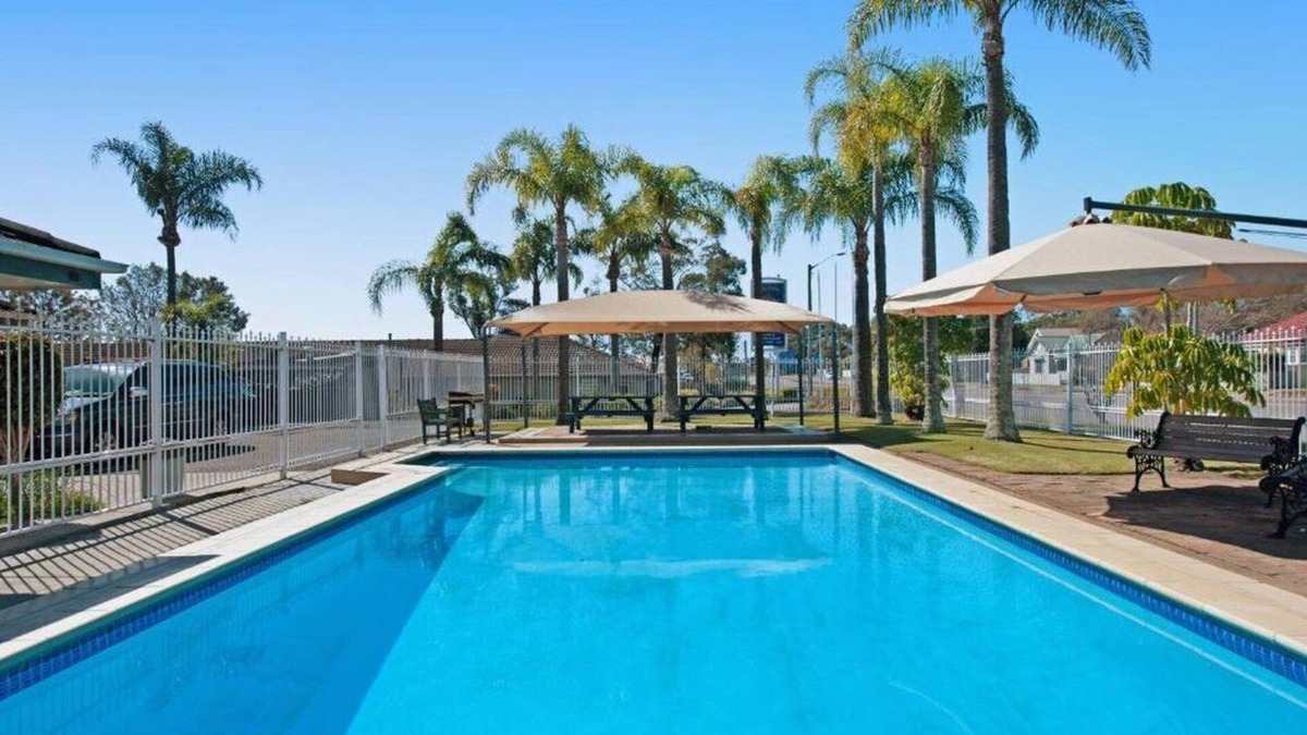 Raymond Terrace Hotel | Colonial Terrace Motor Inn