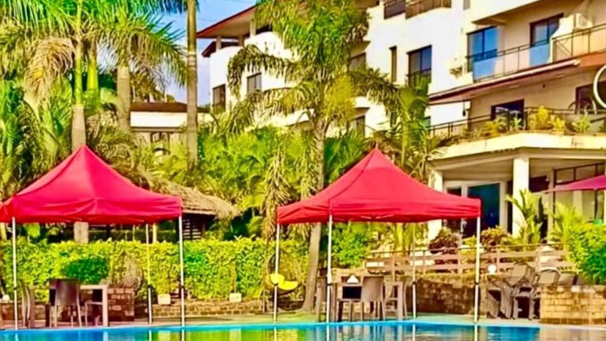 Monrovia Hotel | Colony Club Resort & Casino (The old Palm Spring Resort)