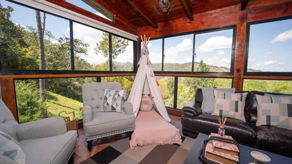 Jarabacoa Ski Chalet | Color's Village, 3 bedroom vibrant colors chalet with stunning Mountain View!