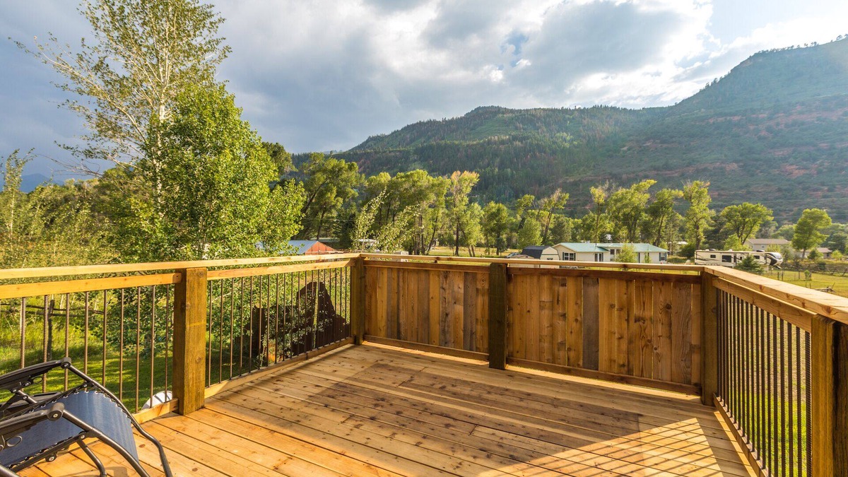 Idlewild Estates House | Colorado Cabin - Minutes from Downtown Ouray - Pet Friendly