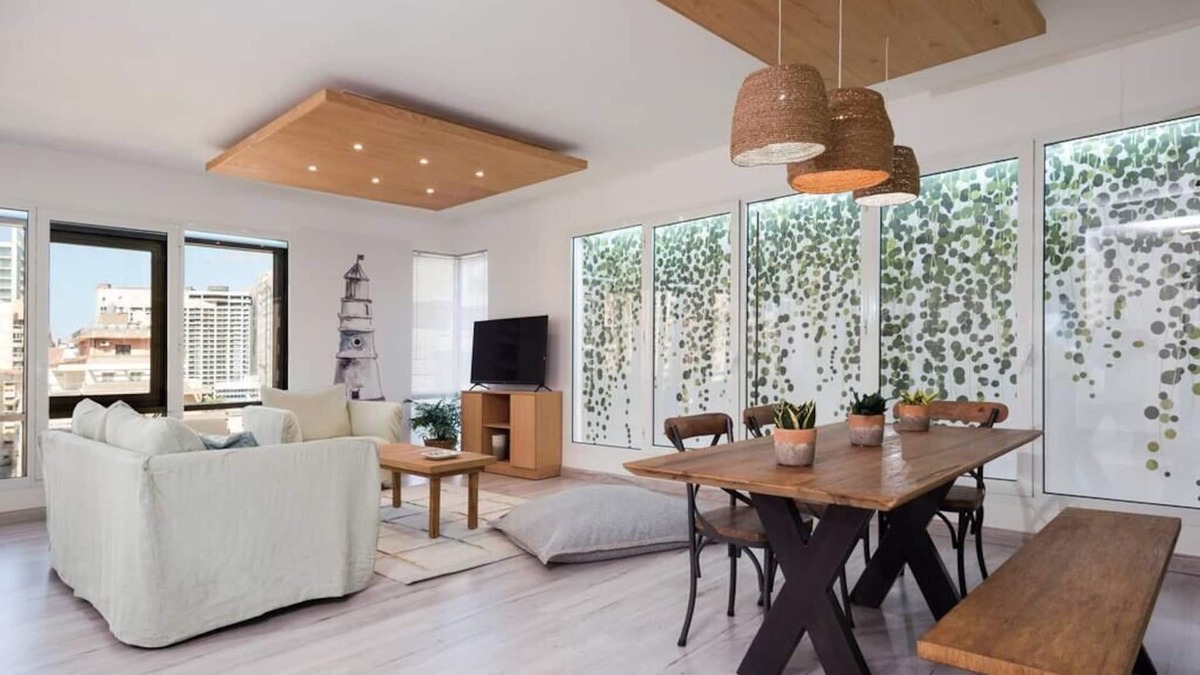 Beirut Apartment | Colorful Clemenceau (6th Floor)