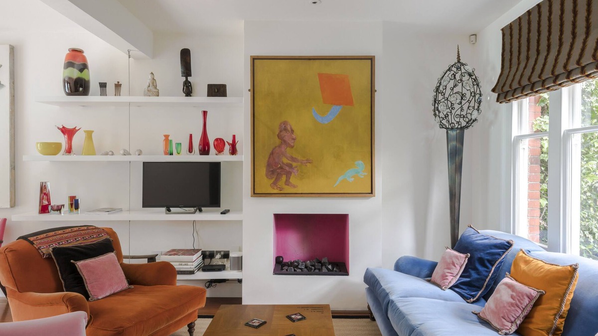 Dalgarno House | Colourful Connoisseur Notting Hill Walk to Portobello WFH Wifi