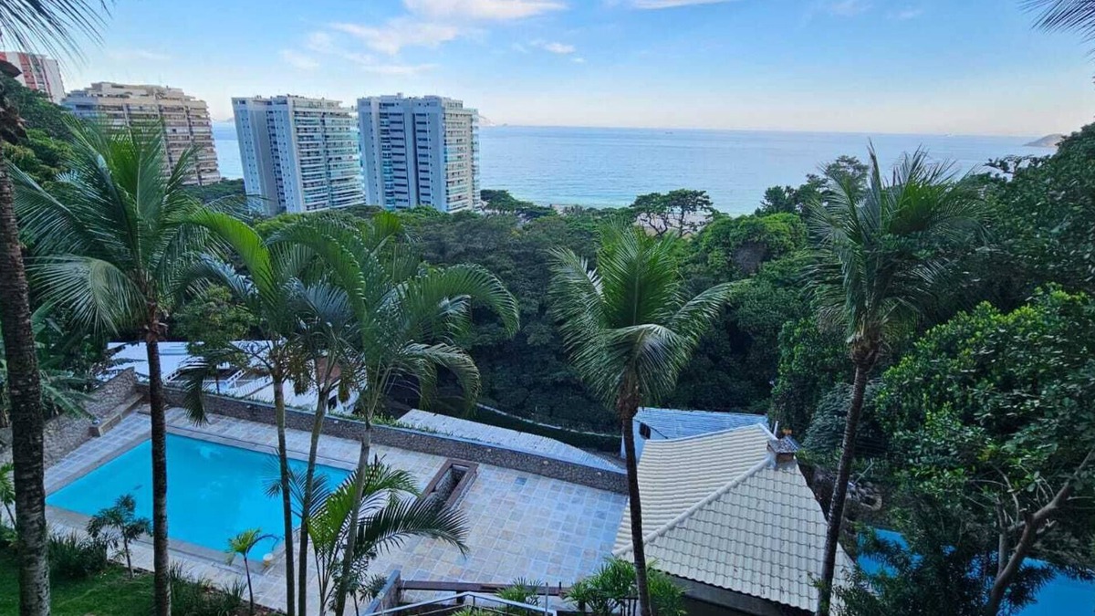 Sao Conrado House | Complementary house - Charming building with sea view