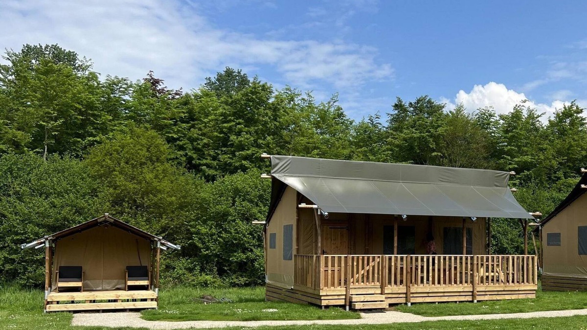 Zeewolde House | Combination of the most luxurious Glamping Lodge with adjacent sleeping tent for 8 people