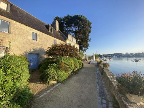 Saint-Marine Apartment | Combrit Sainte-Marine: T2 duplex rénové avec jardin privé et vue sur port - FR-1-481-91