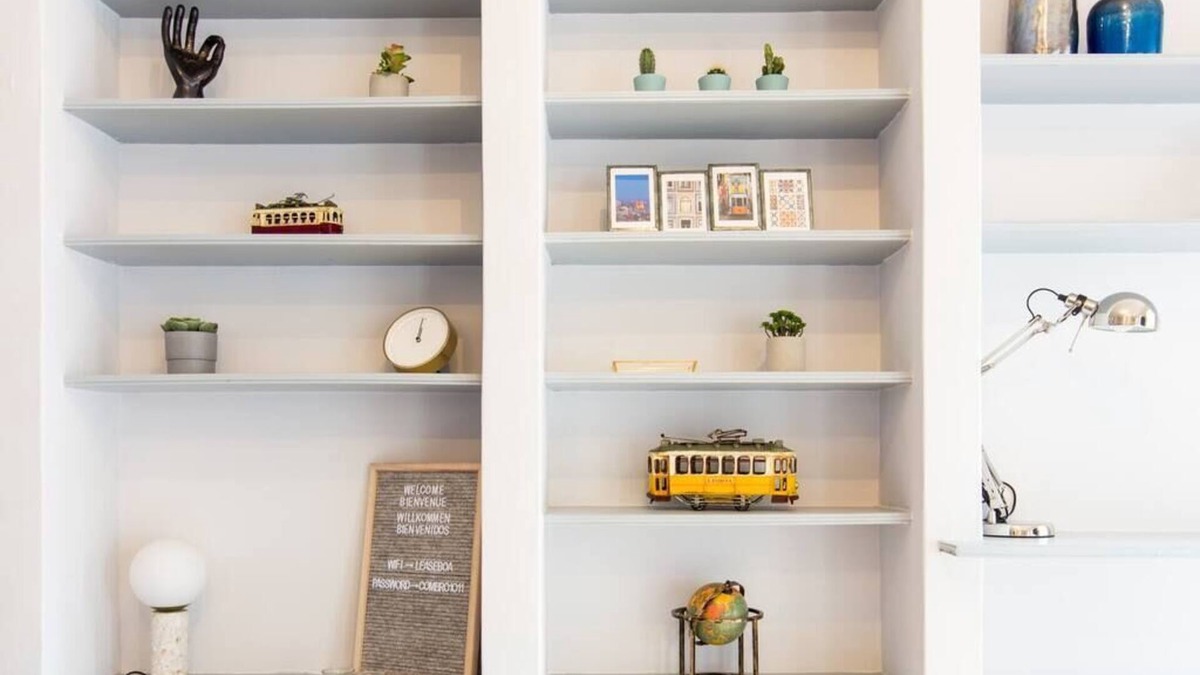 Santa Catarina Apartment | Combro - Spacious T2 in the heart of Lisbon!
