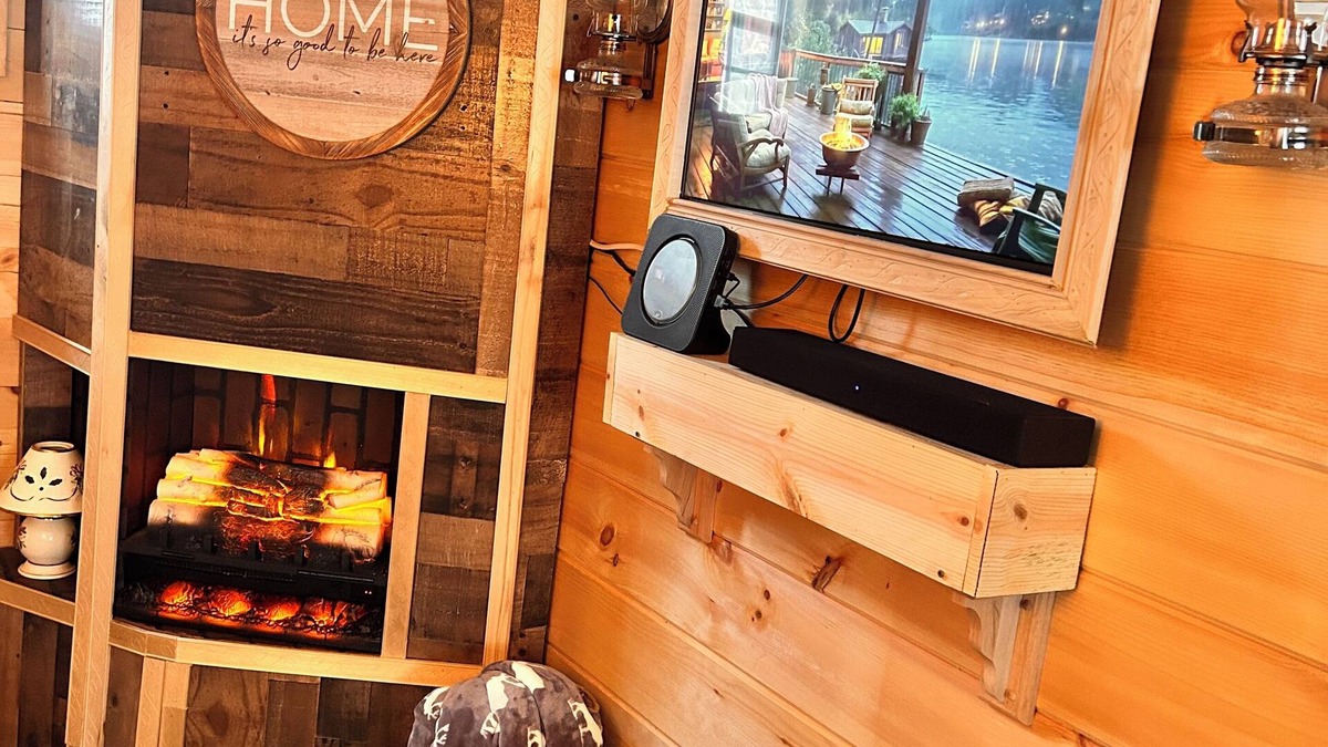 Webster Cabin | Come and enjoy cabin in wodzzz with hot tub year round.