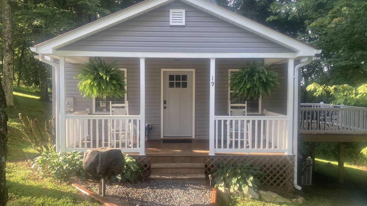 Fancy Gap House | Come Breathe the Fresh Mtn. Air