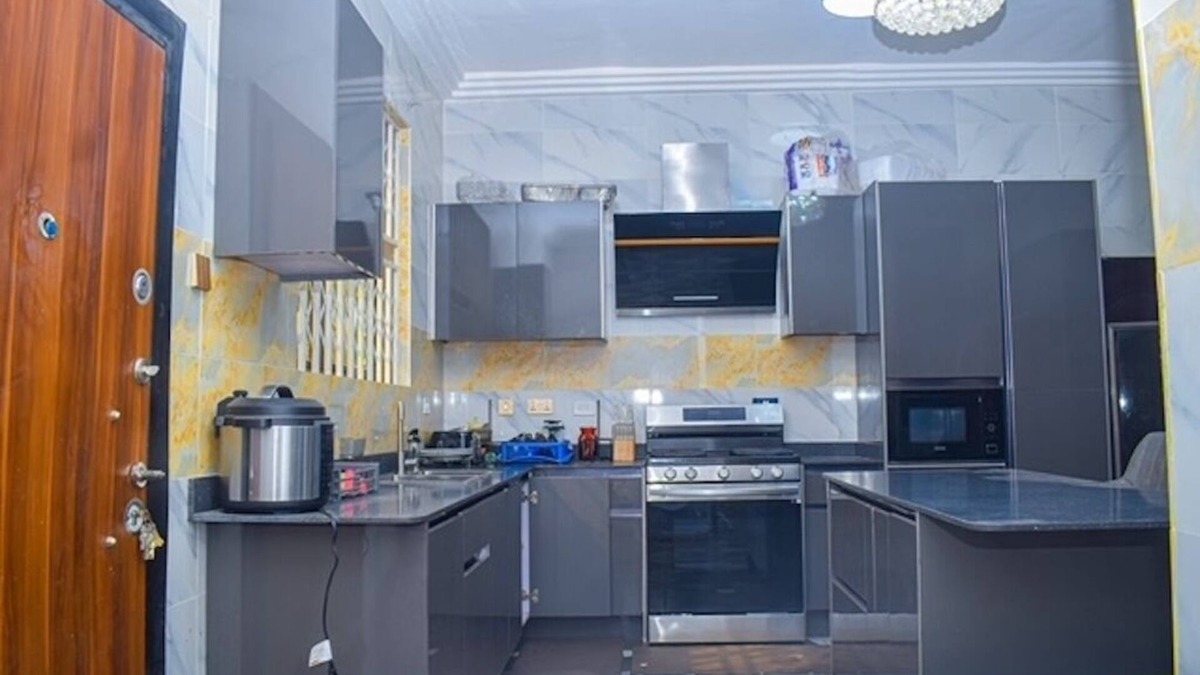 Eastern Region House | Come enjoy the best in the Eastern Region of Ghana.