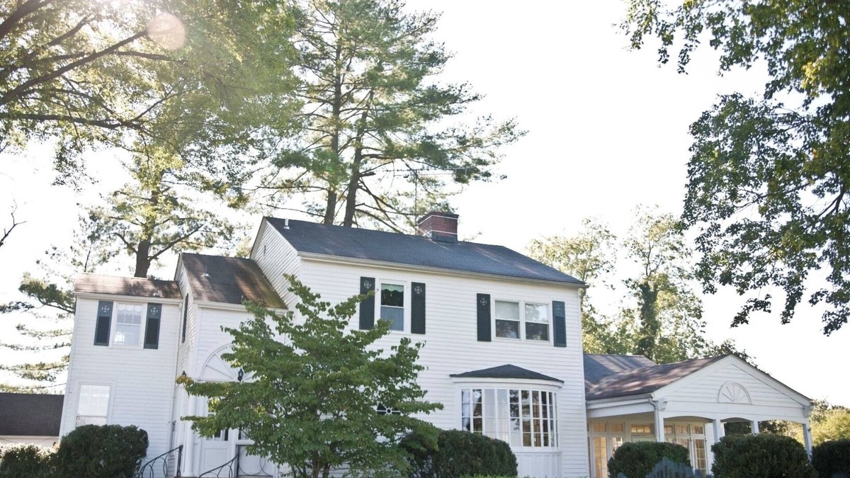 Warrenton Other | Come Experience our Regenerative Farm in our historic and renovated Manor House.