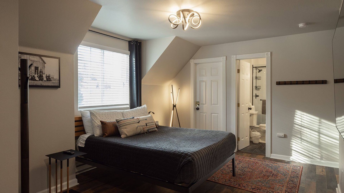 Winter Park Hotel | Come experience The Goat Room at Winter Park's only luxury boutique hotel!