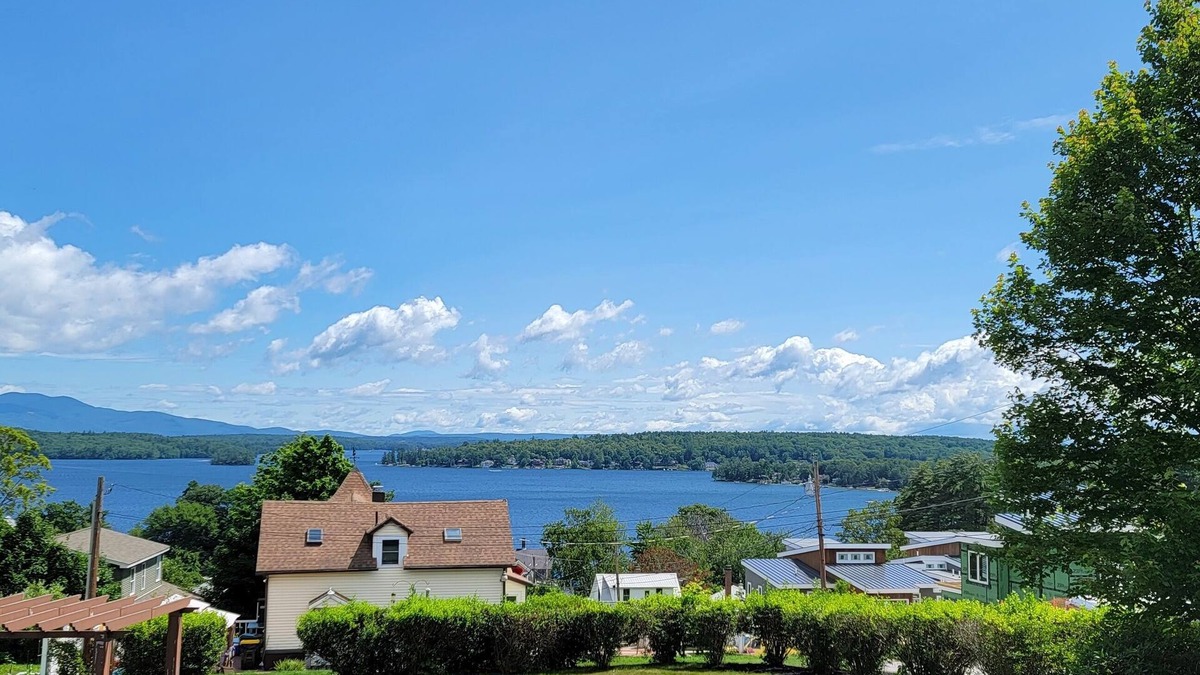 Weirs Beach Condo | Come for the View-Stay for the Fun-Lake Winnipesaukee - Late Check-out Sundays