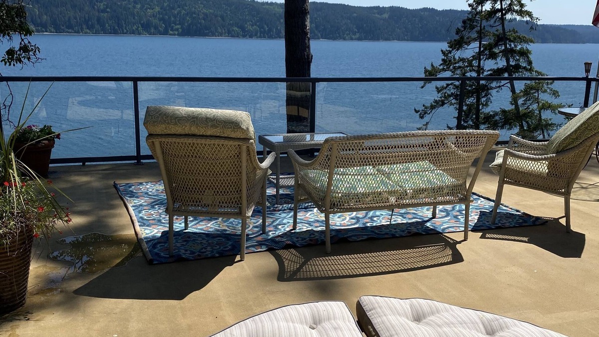 Lilliwaup House | Come Get Away at Pali Kai on Hood Canal