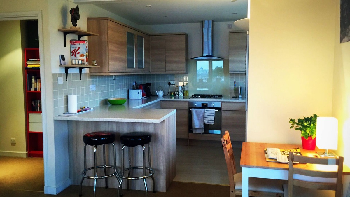 Westbourne Apartment | Come home to rest and relaxation after a busy London day!