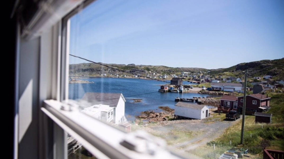Fogo Cottage | Come live on beautiful Fogo Island, NL, one of the four corners of the earth!