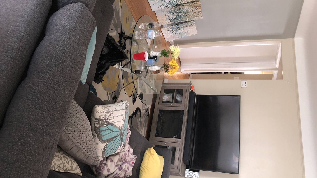 Maple Heights House | Come stay a night or two!