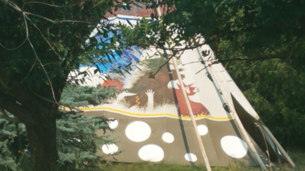 Florence Ski Chalet | Come Stay in a Tipi With WIFI