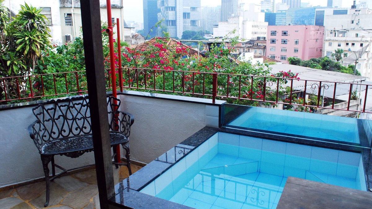 Lapa House | Come, this is delicious! Also for Companies. Wi-Fi 600 speed.