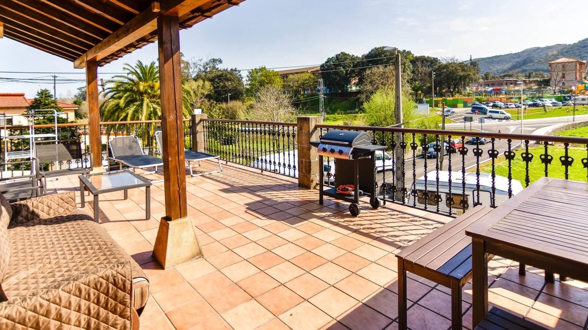 Villaescusa Cabin | Comfortable and spacious house near Cabarcen