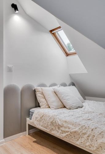 Opole Apartment | COMFISTAY Dubois 31 - City Access and Free Parking