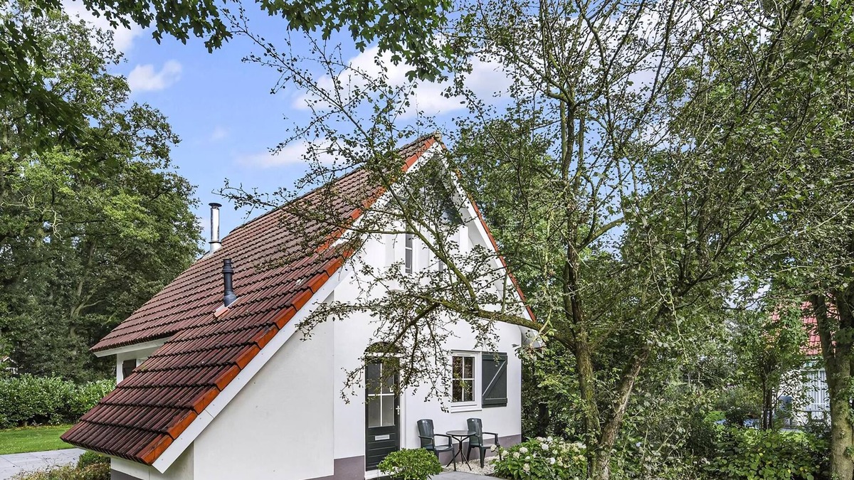 Enter House | Comfort 4-person bungalow in the holiday park Landal Landgoed De Elsgraven