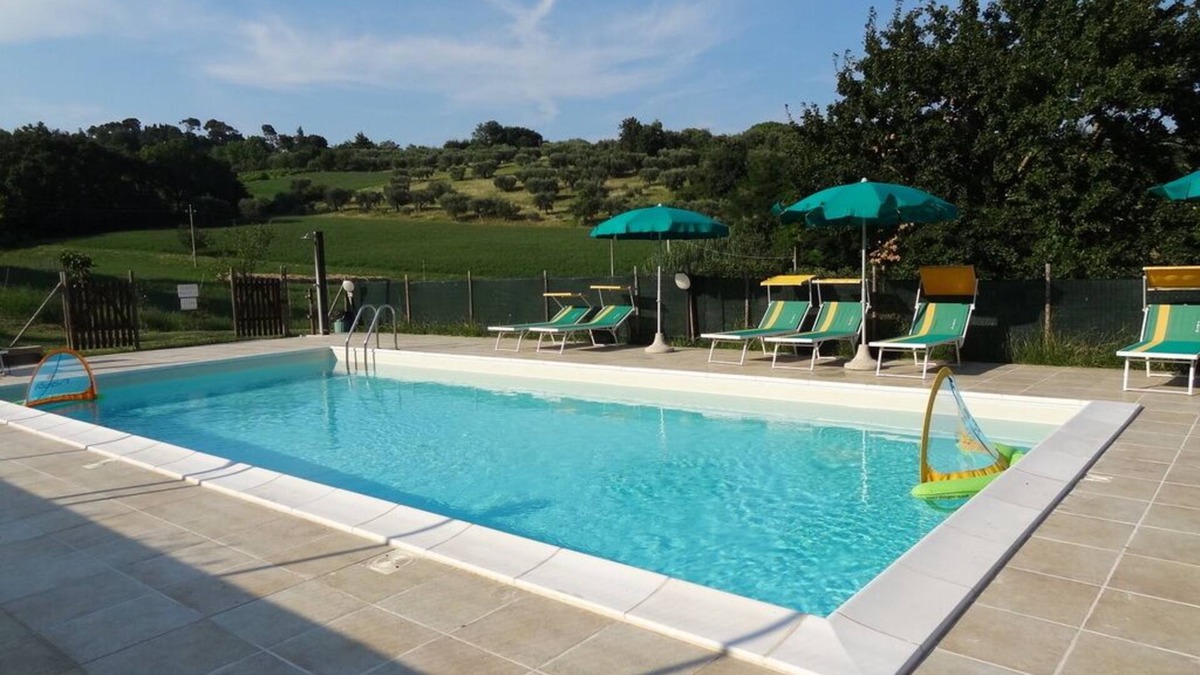 Pesaro Apartment | Comfort and charme in holiday aparment with pool at Ca' Princivalle house: Rosa