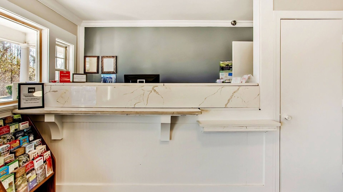 Ridgeland Hotel | Comfort and Convenience! 2 Comfortable Units, Near Ralph Tuten Park
