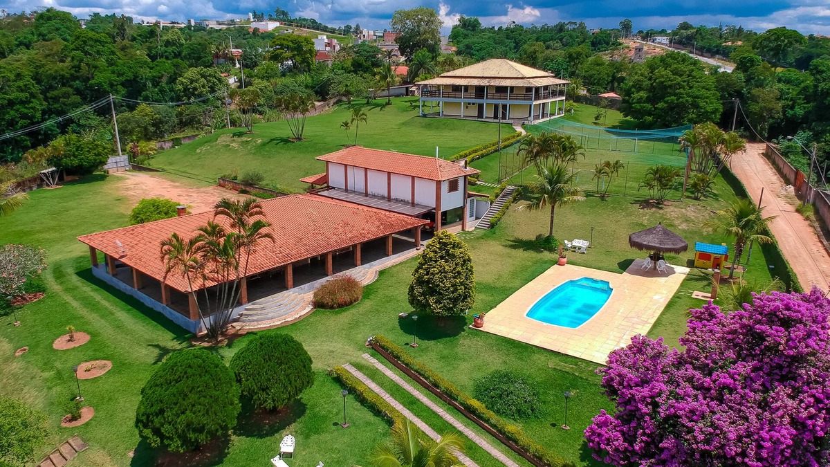 Aracariguama House | Comfort and Elegance: Refuge with Pool and Nature 40 Min from SP