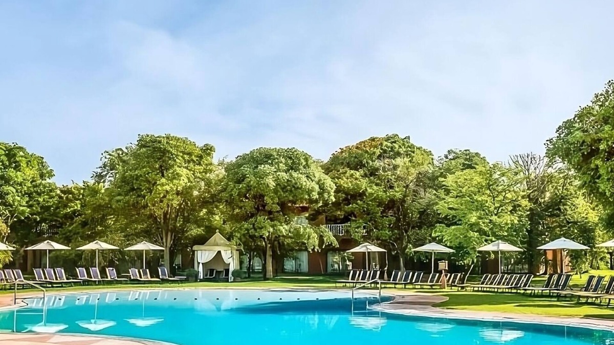 Livingstone Apartment | Comfort and Relaxation! Pool, Free Parking! Minutes to Victoria Falls Bridge!