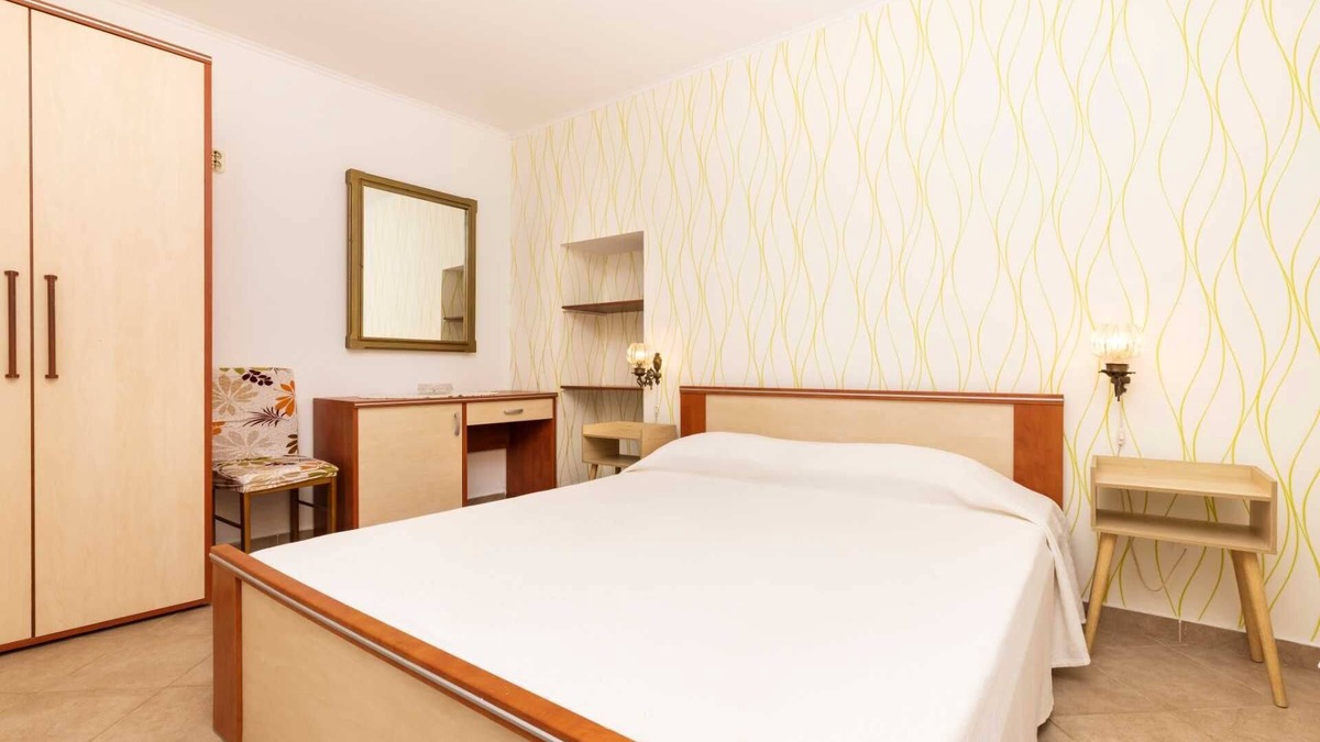 Cove Murtar Apartment | Comfort Corner - Apartment for 4, No Pets