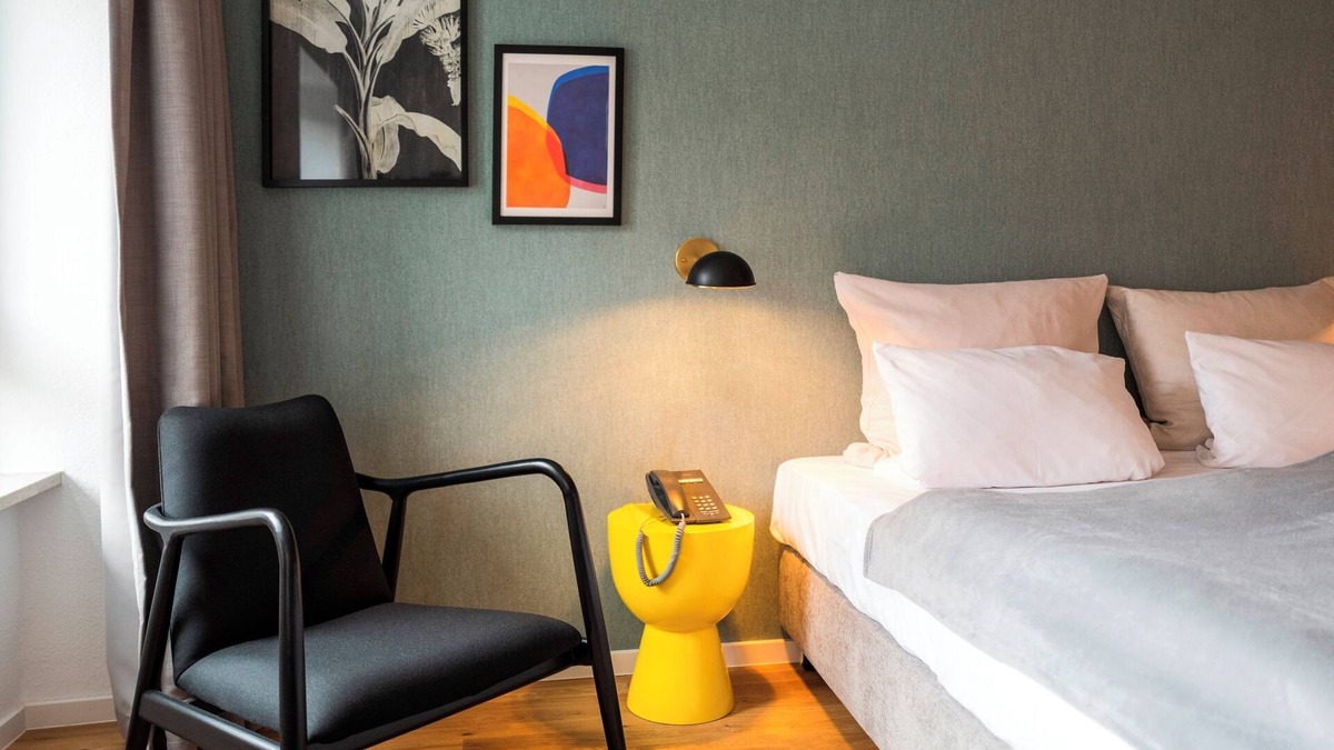Inzlingen Apartment | Comfort family room with shower and WC