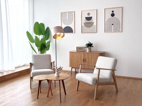 Root Apartment | COMFORT HOMES - Premium Apartments - 15' Lucerne - Washer & Dryer - Public Transport - Parking