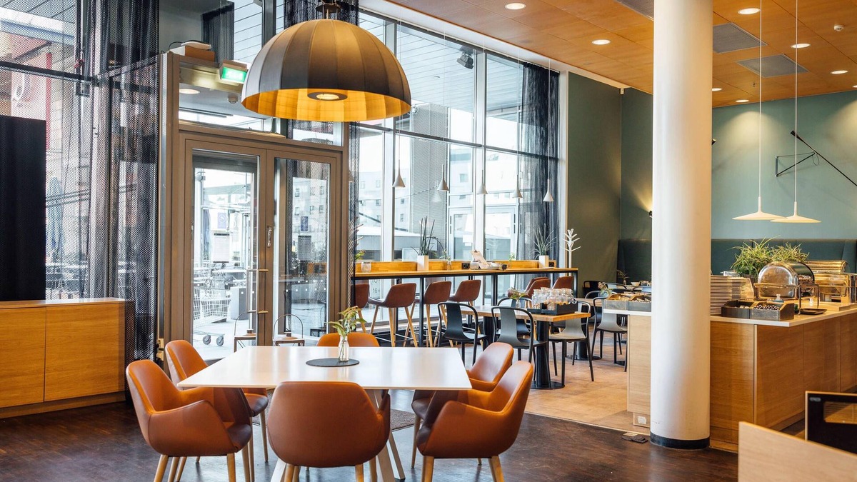 Leppavaara Hotel | Comfort Hotel Sello