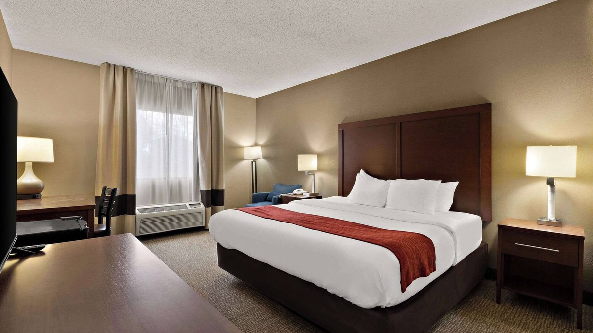Bordentown Hotel | Comfort Inn Bordentown near NJ Turnpike