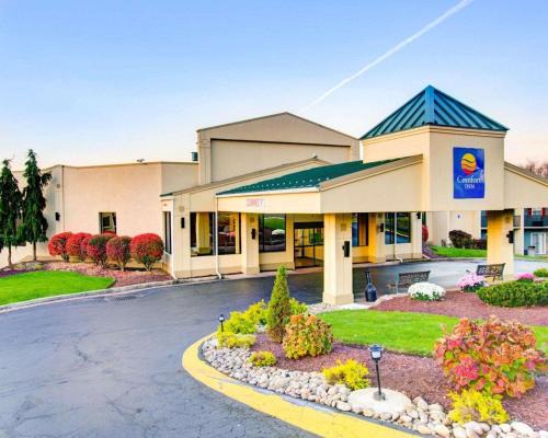 Churchhill Hotel | Comfort Inn Conference Center Pittsburgh Penn Hills