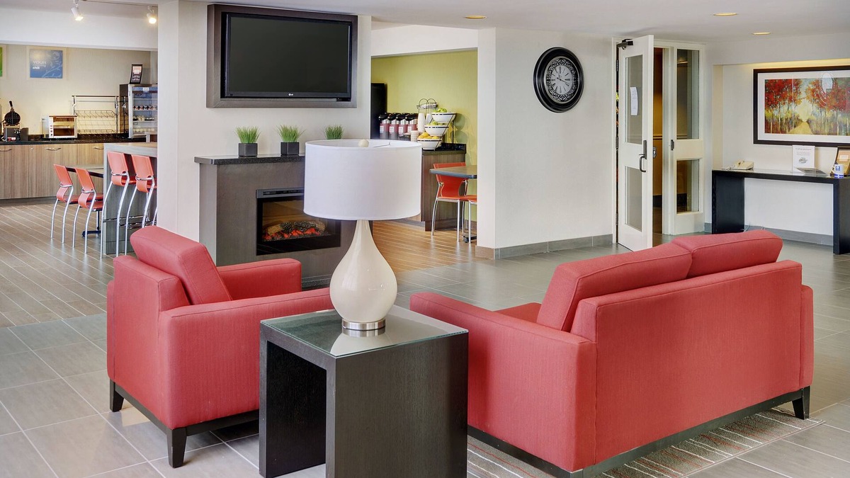 Sudbury Hotel | Comfort Inn East