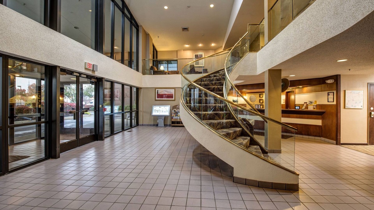 Canton Hotel | Comfort Inn Hall of Fame
