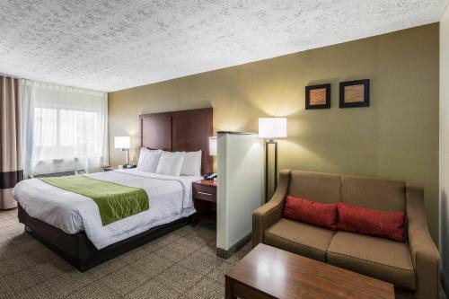 Medford Hotel | Comfort Inn Medford-Long Island