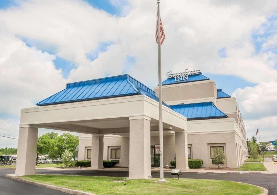 Lindbergh Lawns Hotel | Comfort Inn - NYS Fairgrounds