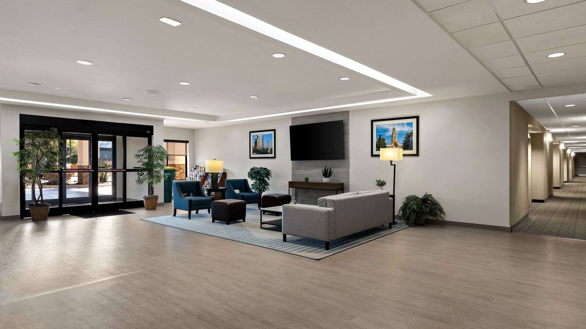 Ashley Oaks Hotel | Comfort Inn Powell - Knoxville North