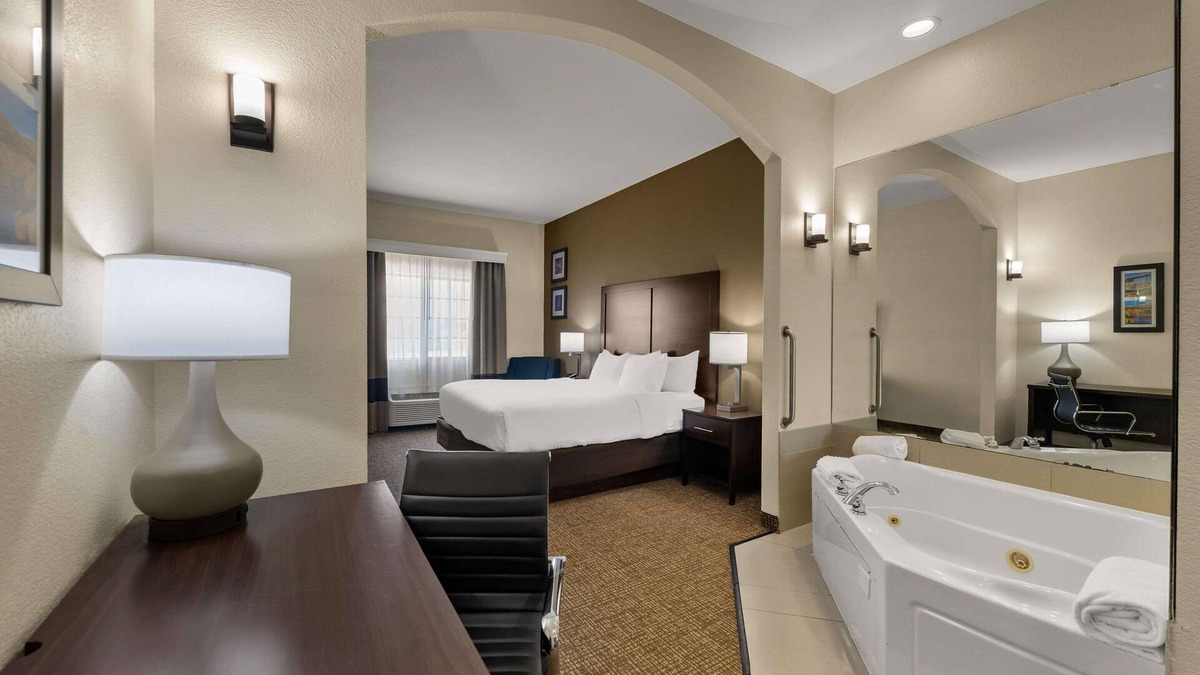 Atoka Hotel | Comfort Inn & Suites Atoka