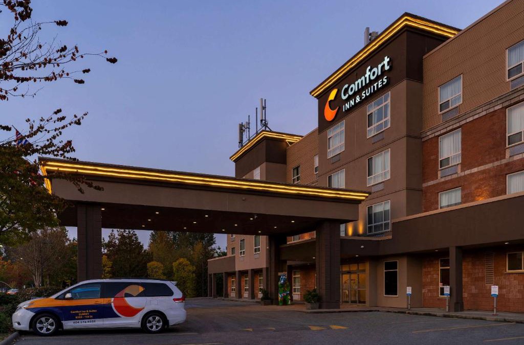 Fleetwood Hotel | Comfort Inn & Suites