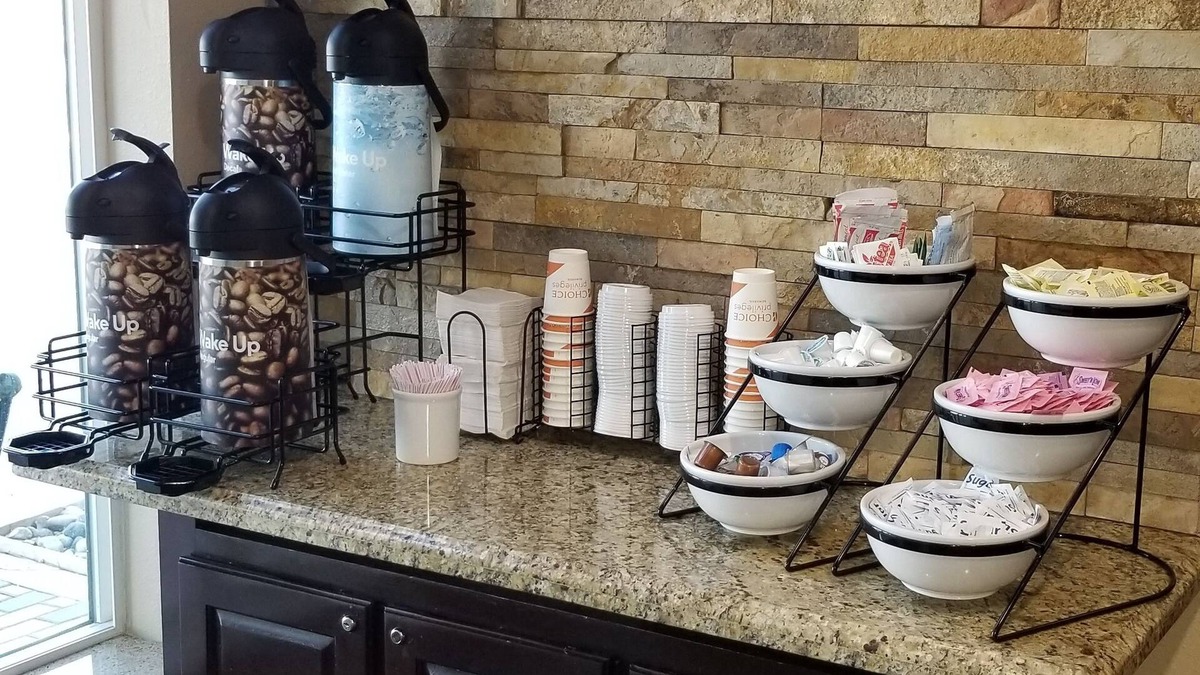 Eagle Pass Hotel | Comfort Inn & Suites Lakeside