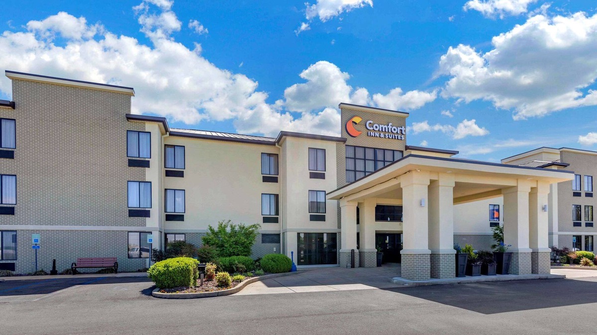 Lincoln Hotel | Comfort Inn & Suites Lincoln Talladega I-20