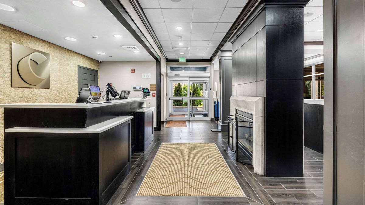 North Logan Hotel | Comfort Inn & Suites Logan Near University
