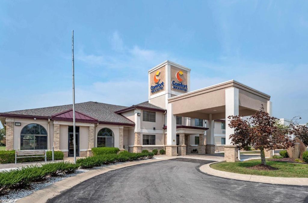 Napoleon Hotel | Comfort Inn & Suites Napoleon