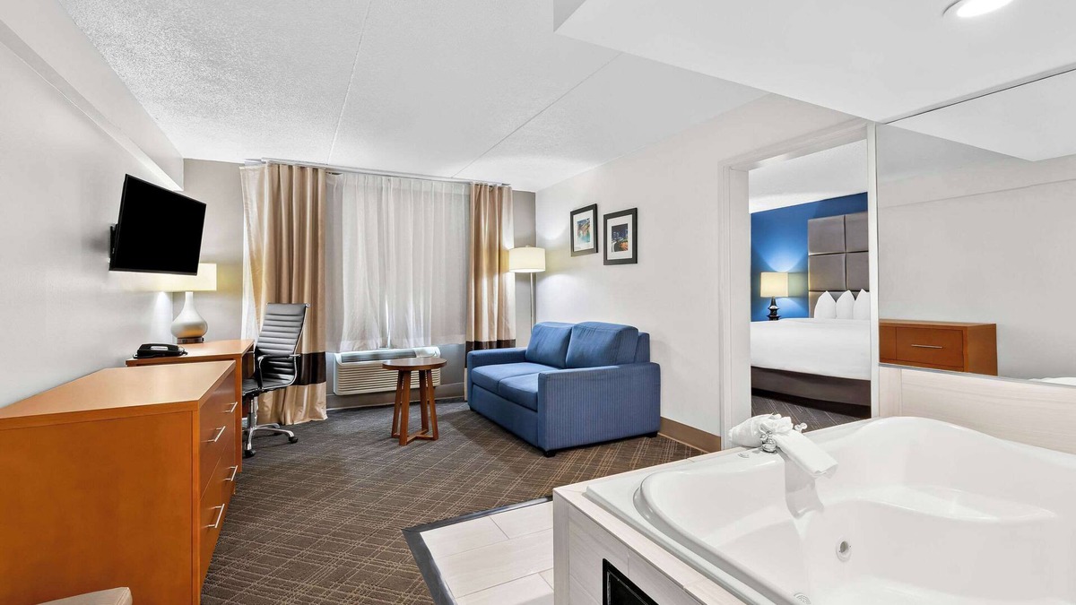 Antioch Hotel | Comfort Inn & Suites Nashville Near Tanger Outlets I-24 Antioch