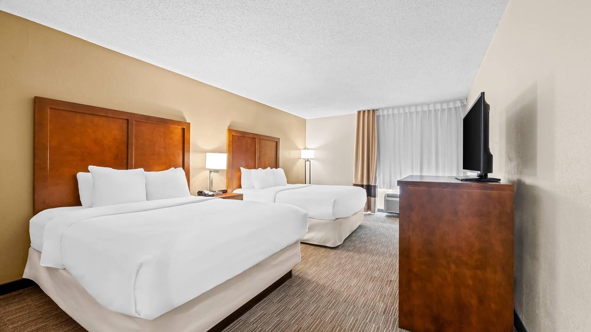 Oxford Hotel | Comfort Inn & Suites Oxford South